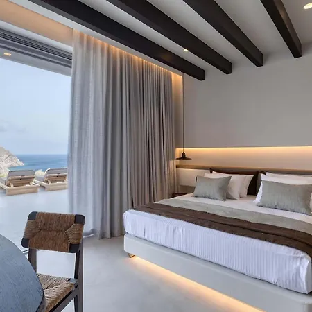 Astounding Mykonos 6 Bedrooms Brandy Private Infinity Pool Stunning Sea Views Elia *
